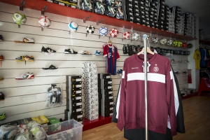 Sport One est également distributeur officiel du Servette FC.